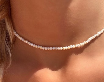 White Pearl Choker Necklace, Pearl Choker Necklace, White Pearl Necklace for Women, Pearl Choker, Shell Pearl Necklace, Summer Minimalist Jewelry