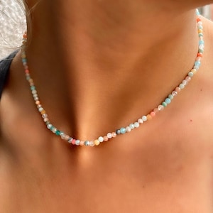 Edelsteen choker, kleurrijke kralenketting, kleurrijke edelsteenketting, kleurrijke sieraden, edelsteenketting, hippie sieraden, boho choker ketting, surfstijl
