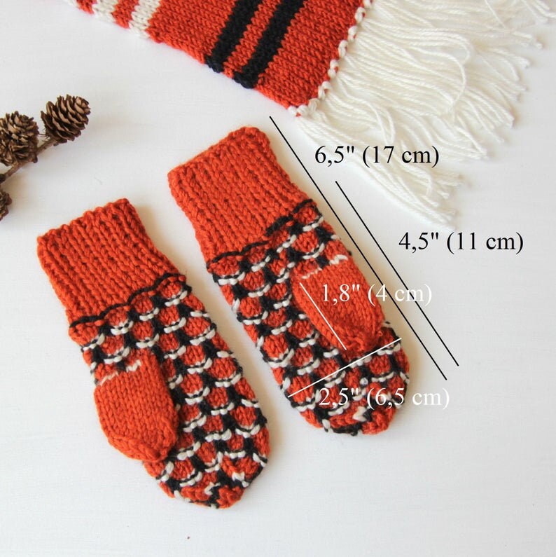 Hand Knit Merino Wool Orange Mittens for 3-4 years old Kid. Winter Accessories for Little Ones. image 4