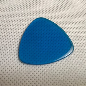 The Force Handmade High-Performance Guitar Pick - Rounded Triangle - Blue