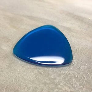 Blue Triangle Unbreakable Guitar Pick Gift for Musician Plectrum for Bass Player Grip Collectible Boutique Guitar Accessory Professional