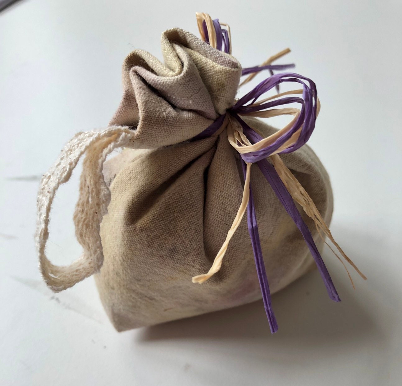 Sac de lavande unique, fait à la main, de style vintage fait avec un