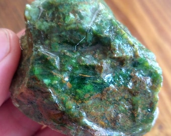 Wholesale Raw Emerald Green Opal 1 kg Rough for Cabbing Lapidary
