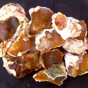 Wholesale Raw Orange Chalcedony 1 kg