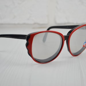 Vintage USSR Kids Sunglasses: Red & Black Mirrored Lenses, 1970s Fashion