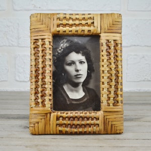 Vintage Straw Photo Frame 4x6 - USSR 1970s Desk Decor