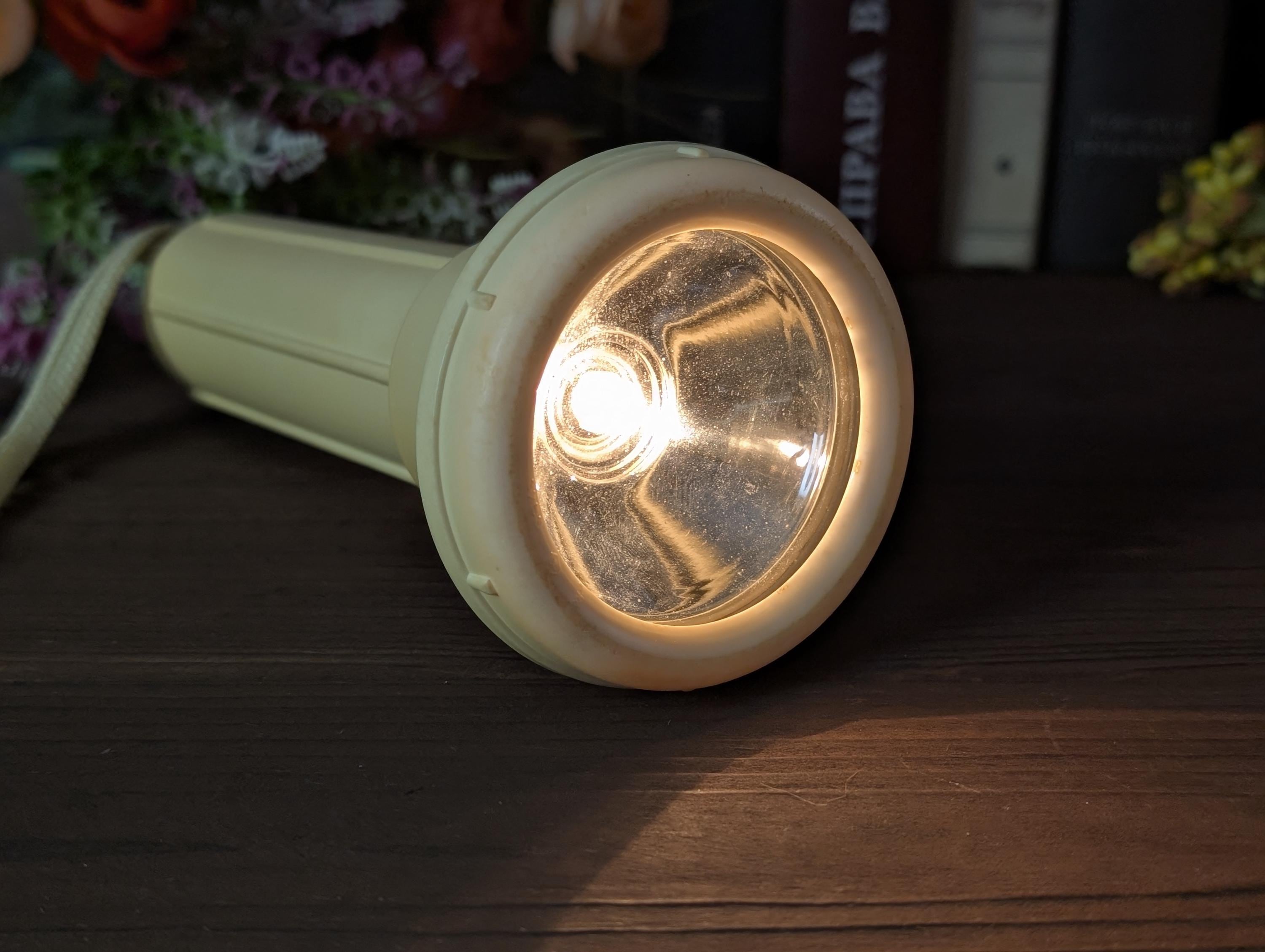 Lampe Torche Vintage BRUNS RDA Bleue – Lampe De Poche DDR LR20