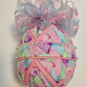 Easter Egg Ornament, Pastel Ornament, Quilted Ornament, Glittered Egg Ornament, Quilted Pastel Ornament, Egg Ornament, Easter Ornament