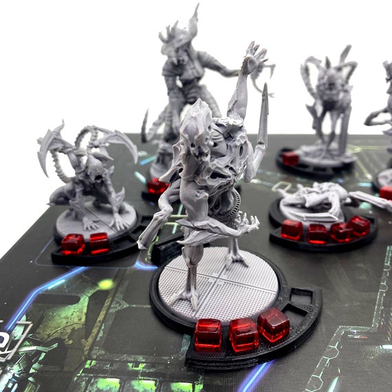 10ピース新品未開封 MONSTERS Playing Games Nemesis 14x Monster Bases Wound Markers Board Game - Etsy