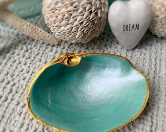 Seashell Jewelry Dish, Ring Dish, Trinket Dish, Wedding Gift, Coastal Decor, Ocean Decor, Beach Decor, Gift For Her, Mother’s Day Gift
