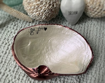 Seashell Jewelry Dish, Ring Dish, Trinket Dish, Wedding Gift, Coastal Decor, Ocean Decor, Beach Decor, Gift For Her, Mother’s Day Gift
