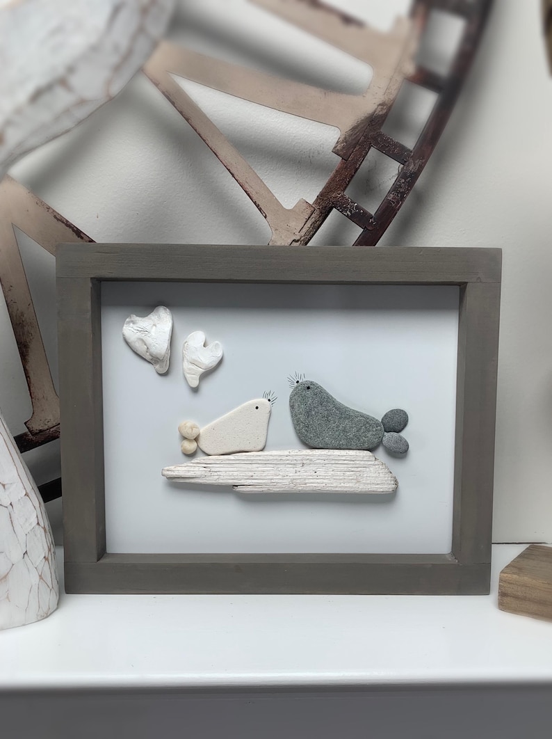 Beach Art, Pebble & Sea Shell Art, Pebble Seals With Heart Shaped