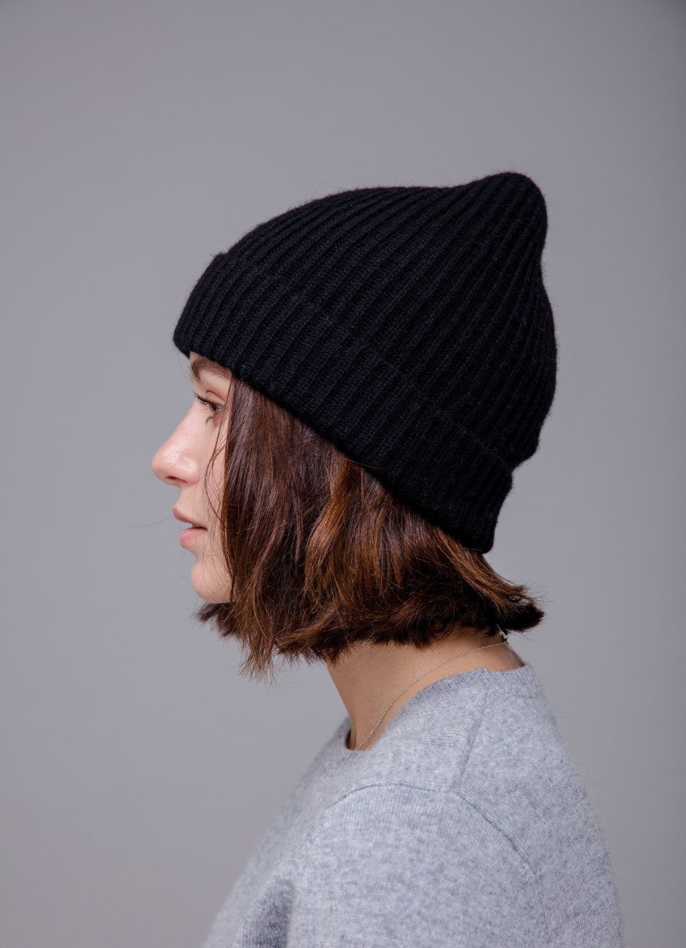 Mongolian Black Cashmere Hat - Etsy Norway display picture 1