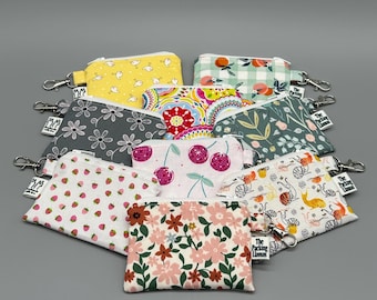 Bolsita con cremallera pequeña de 3x4,25 cm / Monedero pequeño / Cartera pequeña / Bolsita de regalo adorable / Divertidos estampados y temas de tela / Bolsita para auriculares