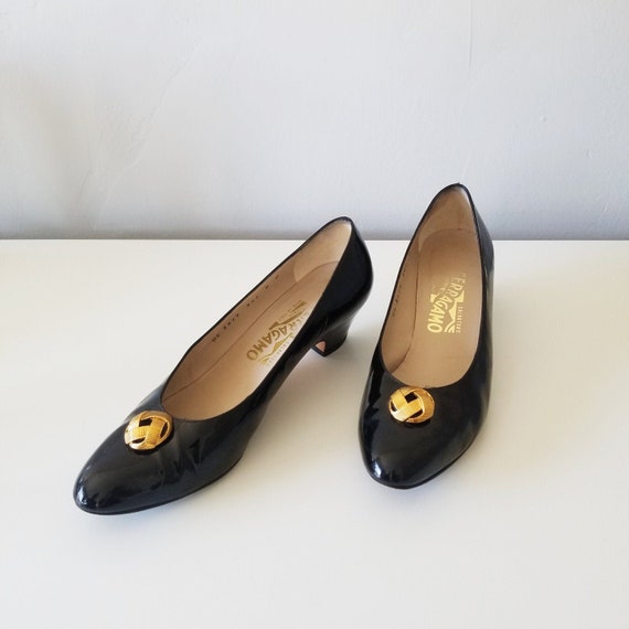 Vintage 1980s Ferragamo Lilian Pumps | Size 7.5 |B