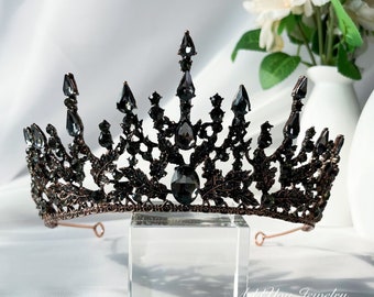 Black Tiara, Wedding Tiara,Bridal Tiara,Wedding Accessory,Bridal Headpiece,Retro Tiara,Princess Queen Tiara,Wedding Crown,Black Gold Tiara