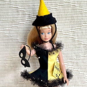 Vintage #1903 Barbie / Skipper - Masquerade Outfit