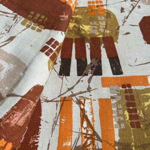 Vintage 1960&#39;s Screenprint Linen Fabric - 2 7/8 Yards