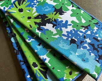 Vintage 1960's Retro Floral Table Napkins - Set of (4)
