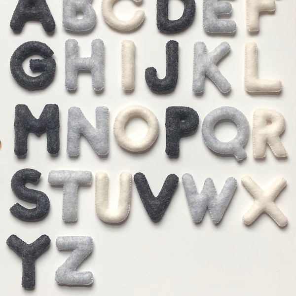 Alphabet en feutre gris crème, lettres en feutre, bases préscolaires