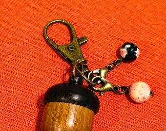 Acorn keychain/ bag charm with stitch markers and progress keepers