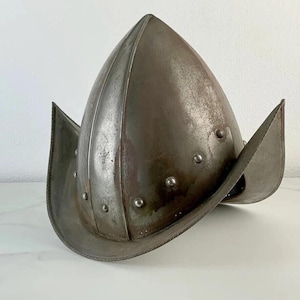 Spanish Morion Kettle Hat LARP Armor Helmet | Medieval Conquistador Costume Morian Helmet For LARP And Cosplay Costumes