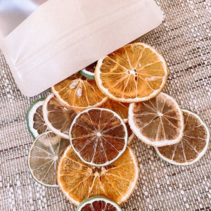 Pack of Dehydrated Mixed Citrus Wheels (lemon, orange and lime), Garnish for Cocktails, Tea, Candles, Cakes, Mother's day, Gift, Christmas