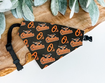 Pañuelo para perros de los Baltimore Orioles - Pañuelo para mascotas de la MLB para colocar sobre el collar, ideal para fanáticos de los Orioles - Elegante accesorio de los Orioles para perros y gatos