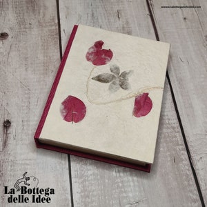 Agenda annuale media "Petali Rosa e Foglie"