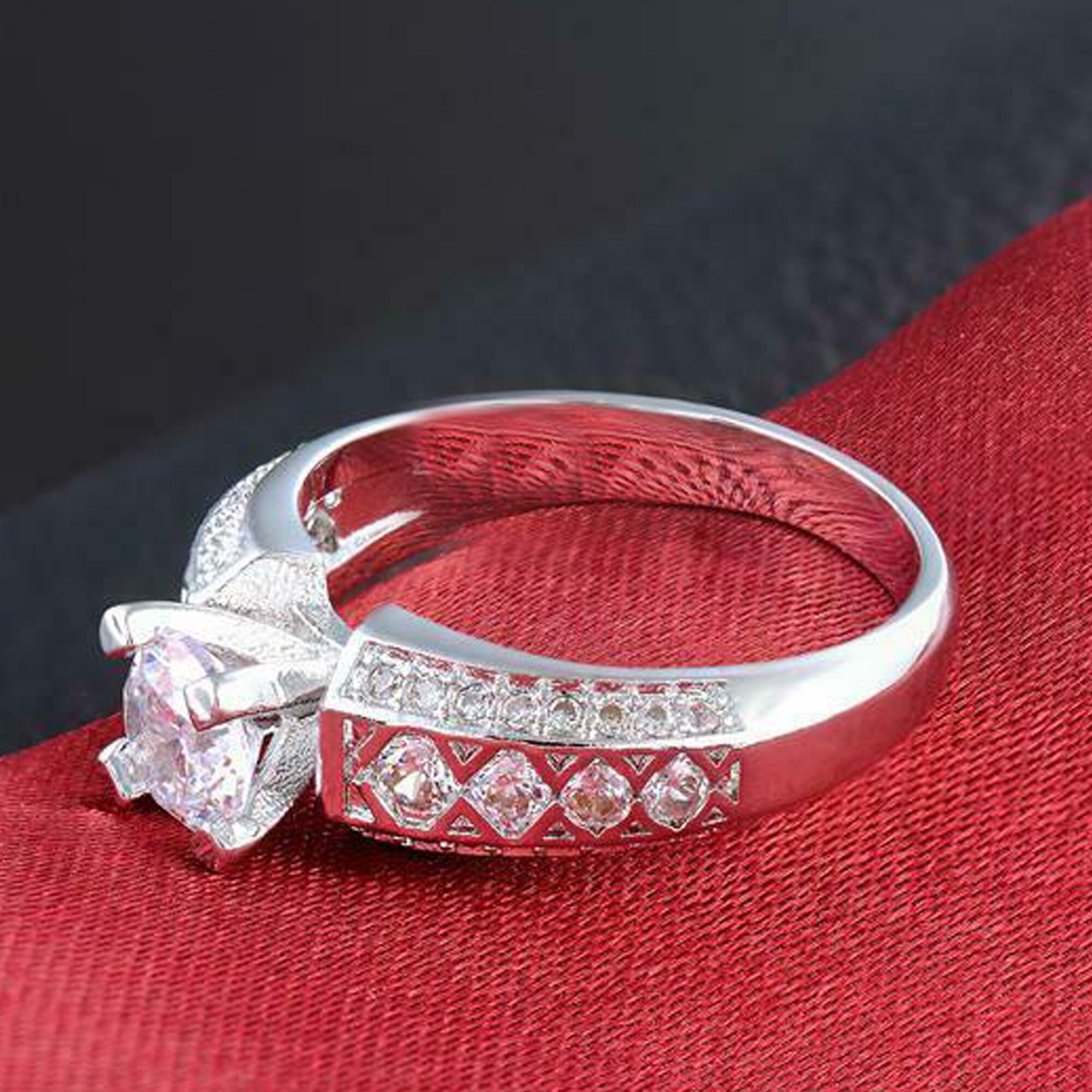 2.5 Carat Round Cut Wedding Ring 10K White Gold Moissanite Etsy