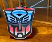 Vintage Transformers AM Transistor Radio 1984 Optimus Prime Autobot Freedom Fighter, Made In Hong Kong Transformers AM Radio 1984