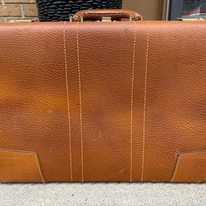Vintage Rode Pet Lederen Bagage Koffer jaren 1950