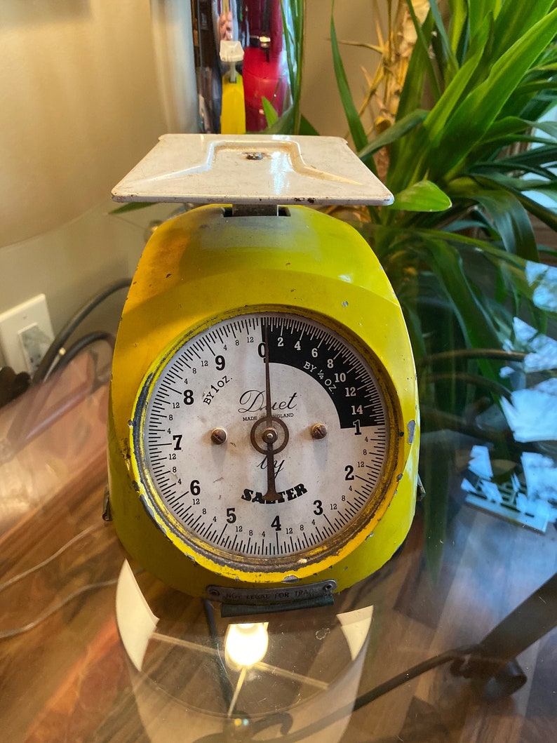 Vintage Yellow Duet Scale 1950s, Retro Decor 1950s, Made In Engl