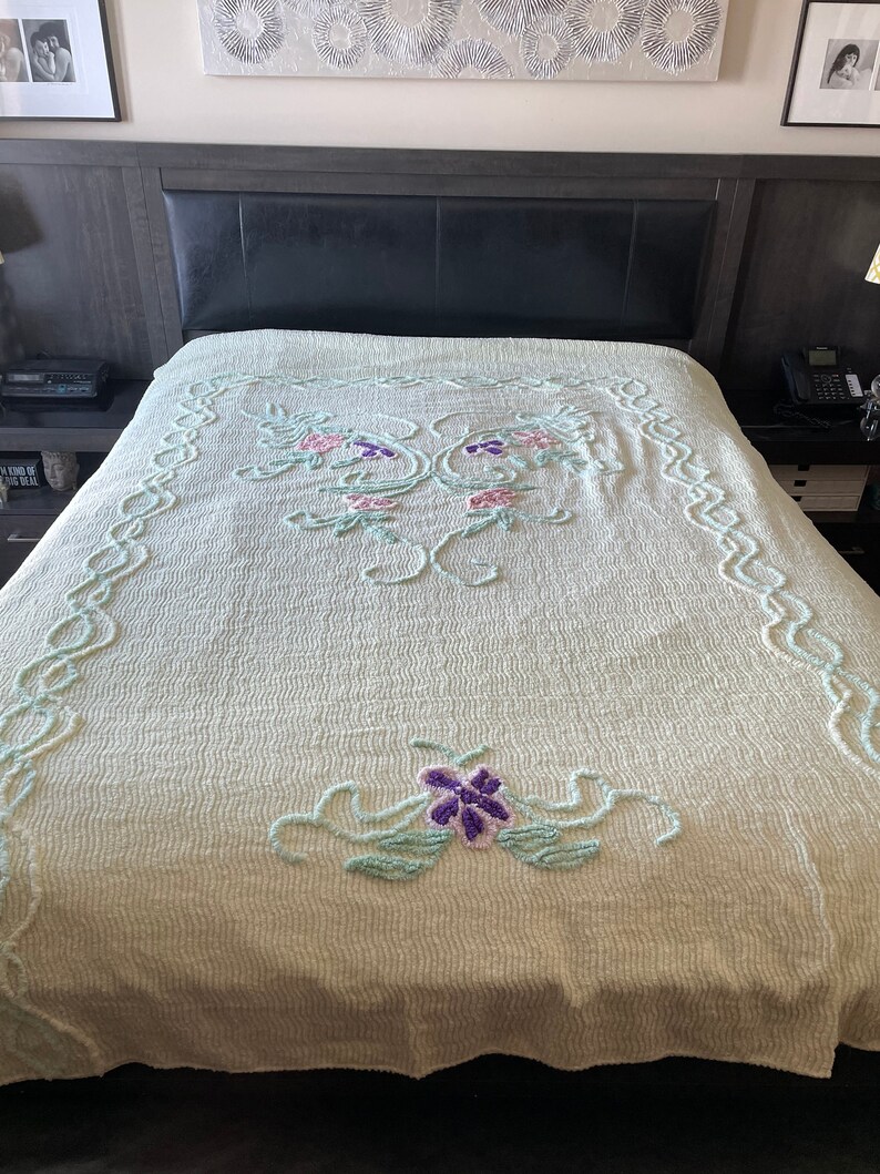 Vintage Chenille Bedspread 1950s Ideal Spread Montreal Etsy