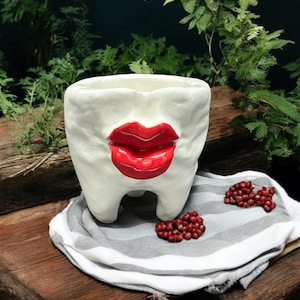 Copo de cerâmica com dentes lúdicos para guardar cartões de visita odontológicos, escovas de dentes, canetas e muito mais