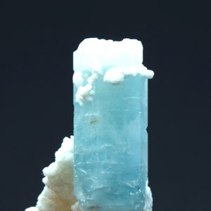 Aquamarine specimen Crystal , Natural Aquamarine & Damage Free Crystal  15 gram - 45*22*13mm