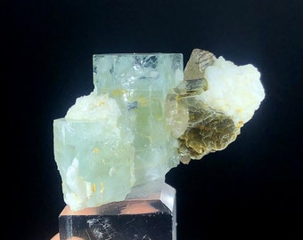 アクアマリン、トパーズ、ショール、クォーツ、マイカ鉱物標本