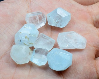 No3273 アクアマリン　パキスタン　スカルドゥ パキスタンのスカルドゥ産アクアマリンビーズ 8 個セット - Etsy 日本