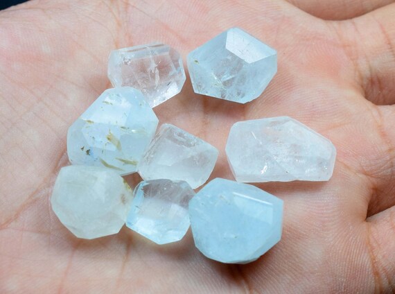 パキスタンのスカルドゥ産アクアマリンビーズ 8 個セット - Etsy 日本