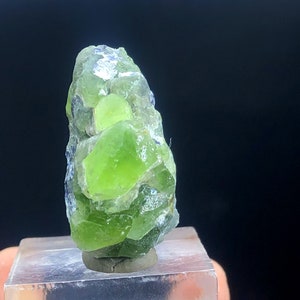 Natural Peridot Specimen , Raw Peridot, Peridot Cluster , Peridot Crystals, Green Peridot , Olivine Peridot, Peridot From Supat - 16 Gram