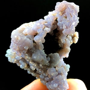 Grape Agate , Botryoidal Chalcedony , Mineral Specimen - 34 Gram , 49*39*36mm
