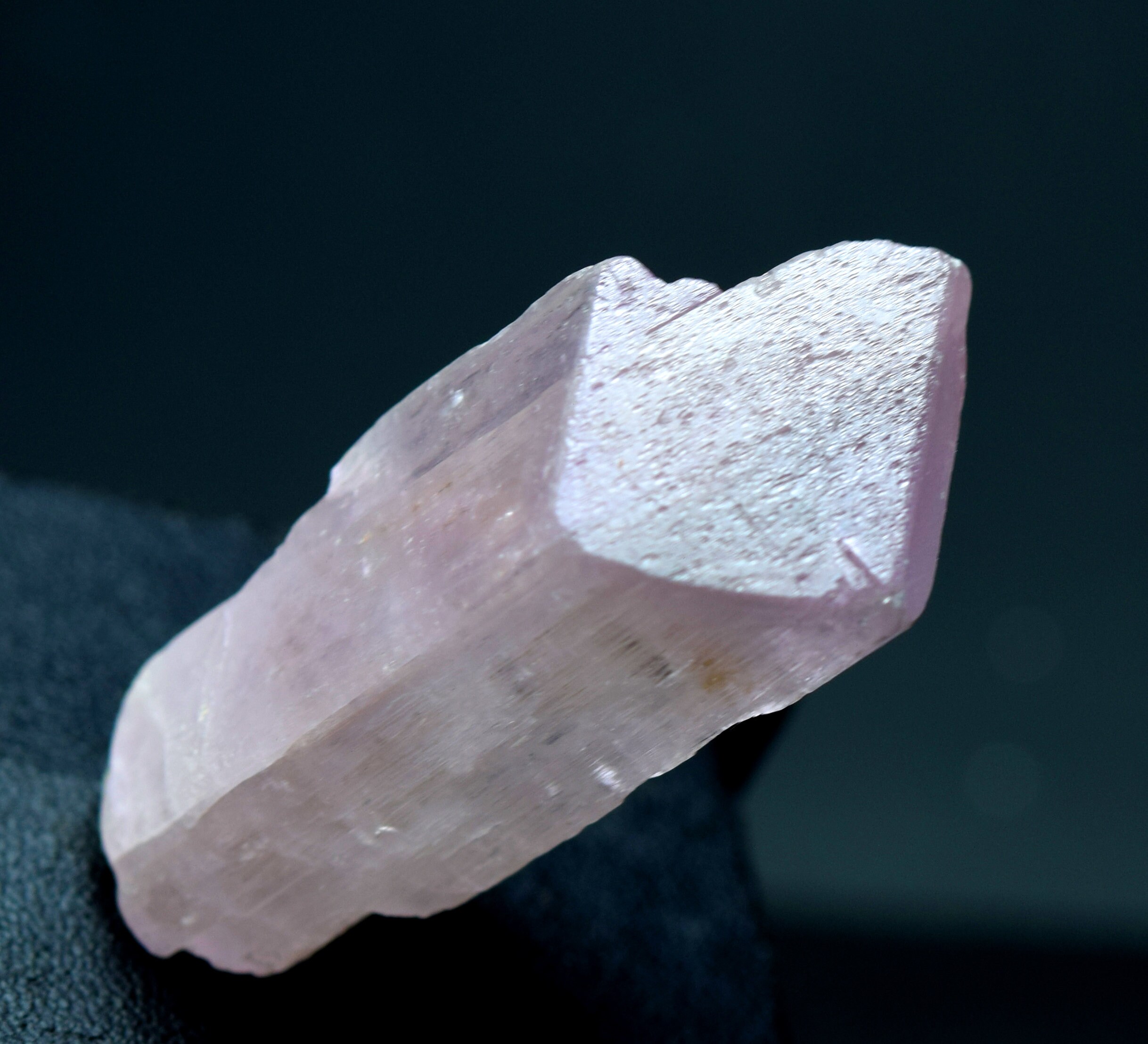 Orecchini In Kunzite Rosa Sfaccettata: Fatti A Mano In Argento - Foto 2