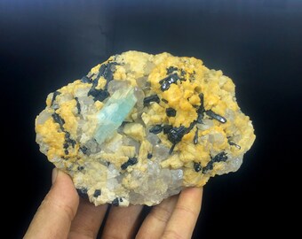 アクアマリン、トパーズ、ショール、クォーツ、マイカ鉱物標本