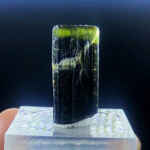 Turmalina com tampa verde natural, Cristal de turmalina, Turmalina terminada, Turmalina crua, Turmalina áspera, 25,00 Cartas