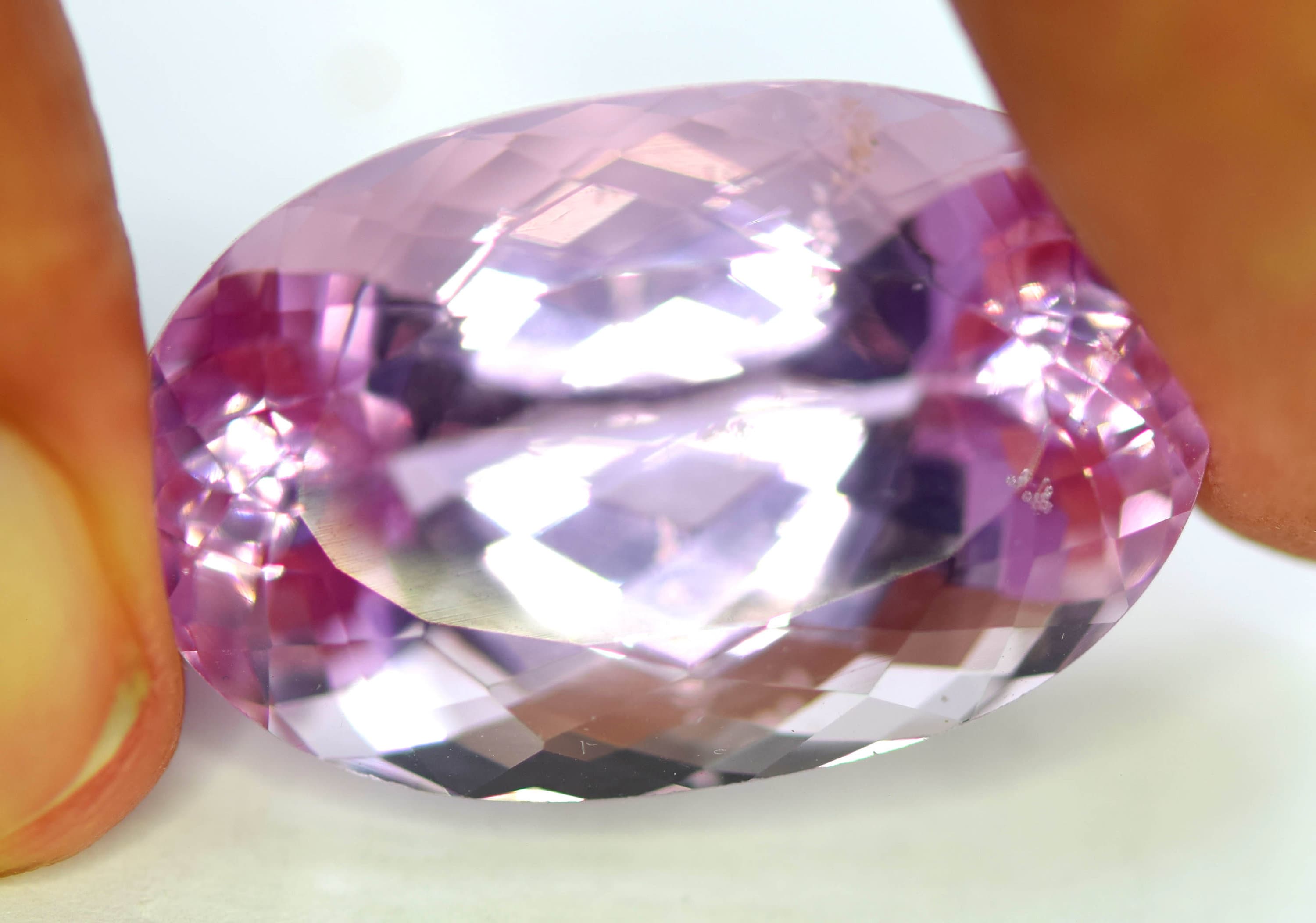 Kunzite Rosa 14,10 Ct - Pierre Naturelle - Forme Cœur - Afghanistan - Pureté Excellente