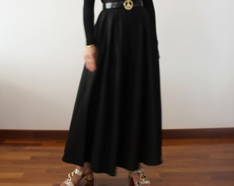 Falda larga negra de tafetán vintage
