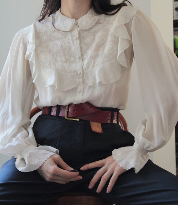 Antique 30s silk frilled puff sleeves blouse