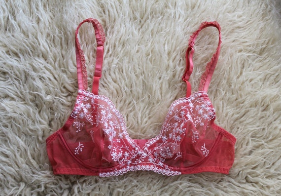 Vintage lace La Perla pink embroidered bralette