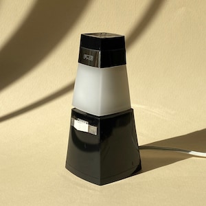 Vintage 60s taki light “iris” tl-84 table lamp - japan