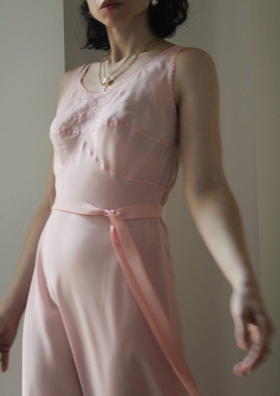 Vintage anni '30 seta rosa abito bias cut - image 9